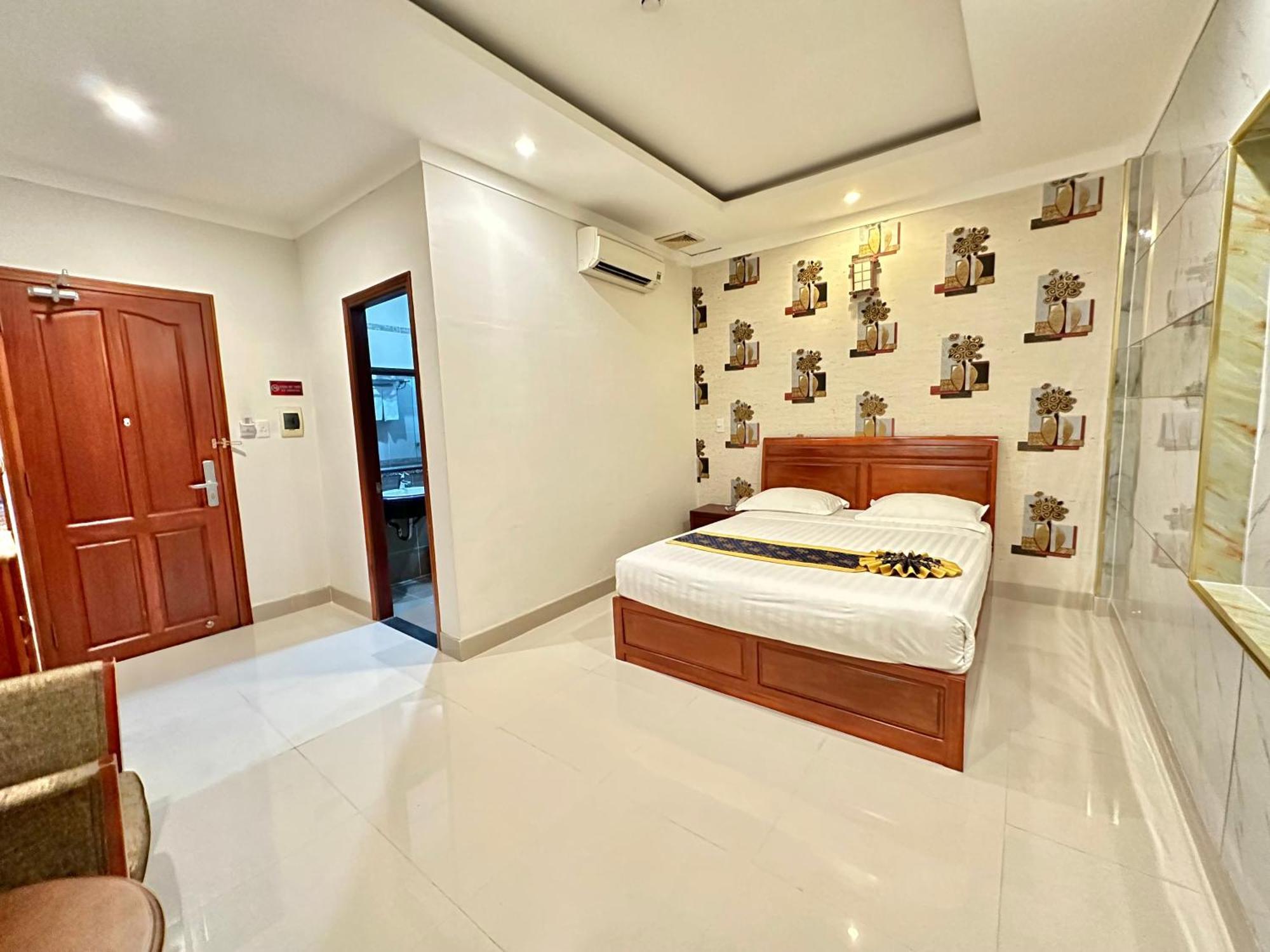 Long Bao Chau Hotel Thu Dau Mot Εξωτερικό φωτογραφία