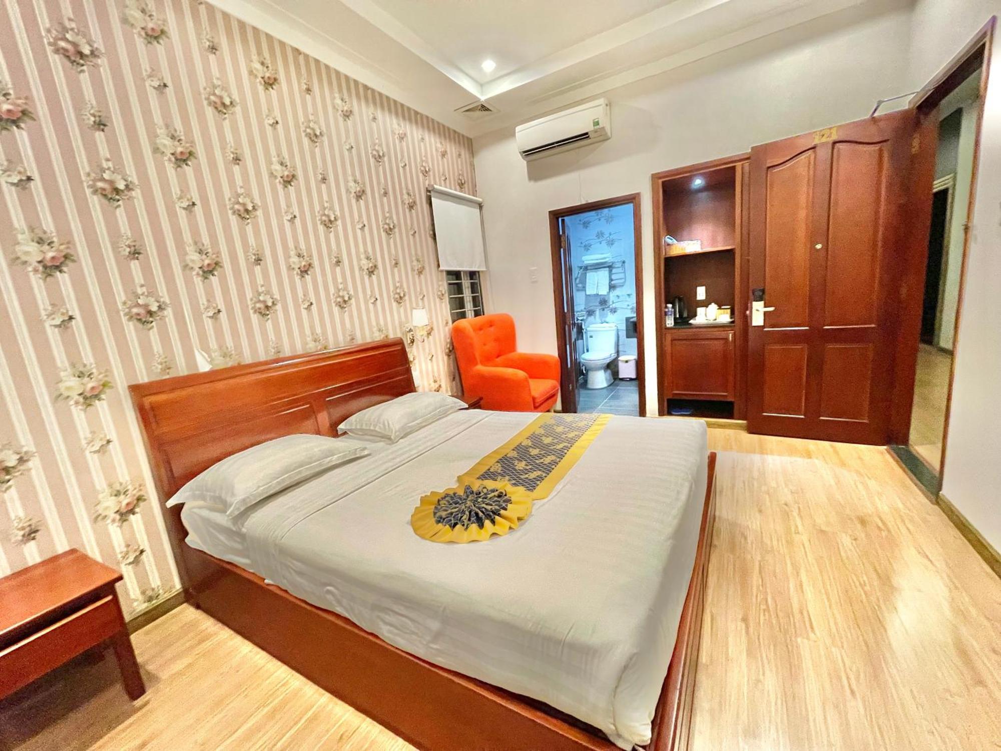 Long Bao Chau Hotel Thu Dau Mot Εξωτερικό φωτογραφία