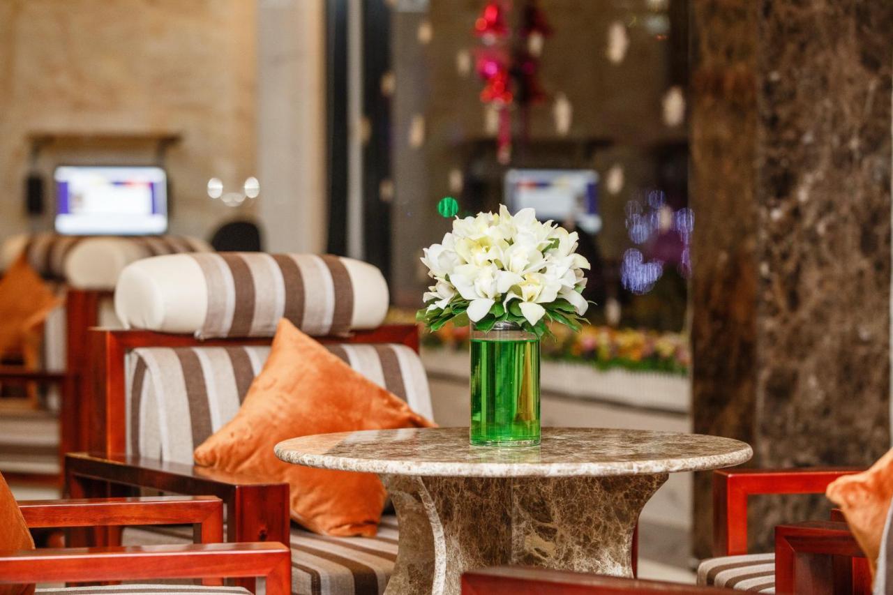 Long Bao Chau Hotel Thu Dau Mot Εξωτερικό φωτογραφία