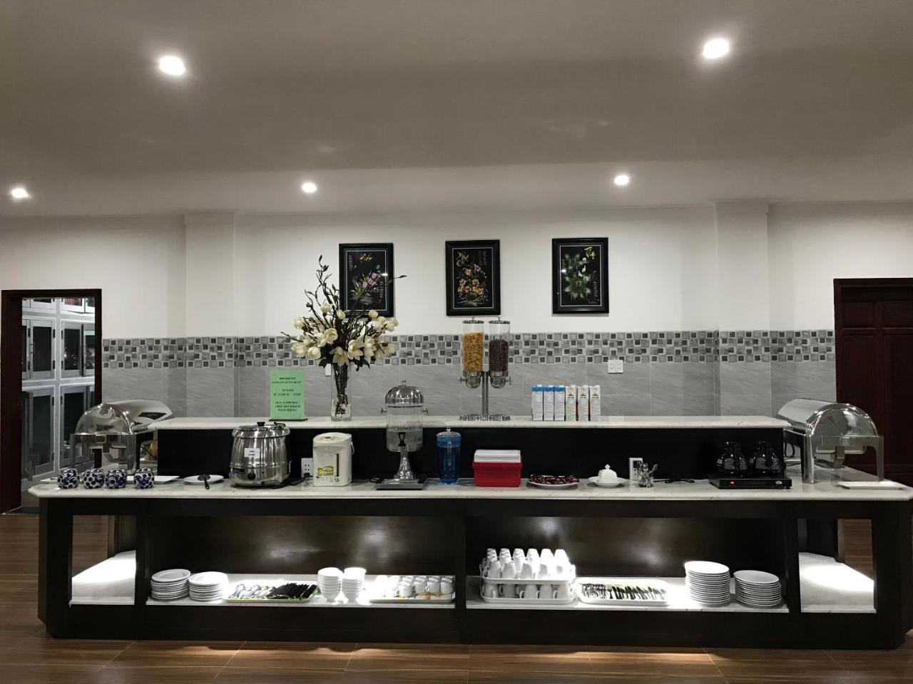 Long Bao Chau Hotel Thu Dau Mot Εξωτερικό φωτογραφία