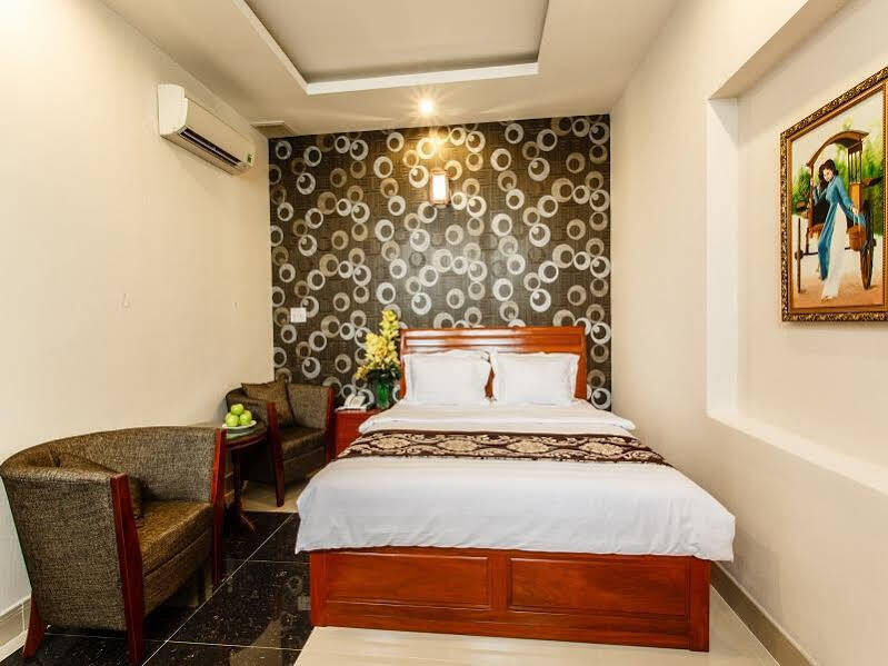 Long Bao Chau Hotel Thu Dau Mot Εξωτερικό φωτογραφία